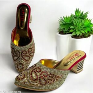 premium handcrafted punjabi jutti for women – stylish ethnic mojari with traditional embroidery & beadwork | comfortable flat sandals for weddings and festivals,m,091,562