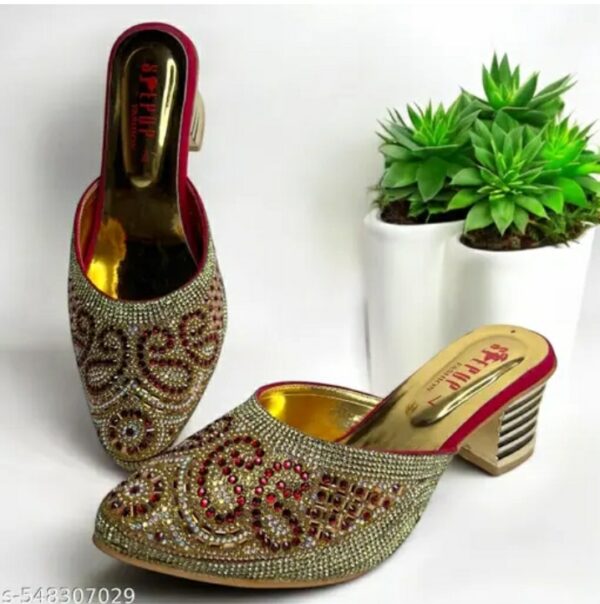 premium handcrafted punjabi jutti for women – stylish ethnic mojari with traditional embroidery & beadwork | comfortable flat sandals for weddings and festivals,m,091,562
